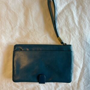Elegant Blue Leather Wristlet